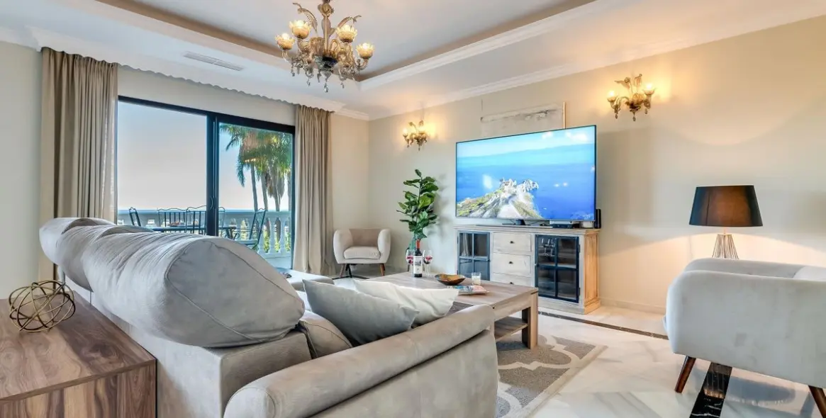 Долгосрочная аренда  отдельно стоящей виллы в Río Real 9