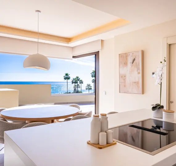 Long-term rent of penthouse duplex in Estepona