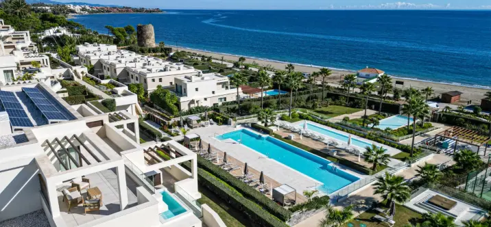 Долгосрочная аренда двухуровневого пентхауса в Estepona 0