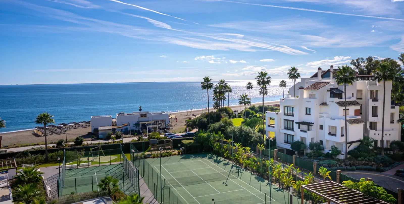 Long-term rent of penthouse duplex in Estepona 22