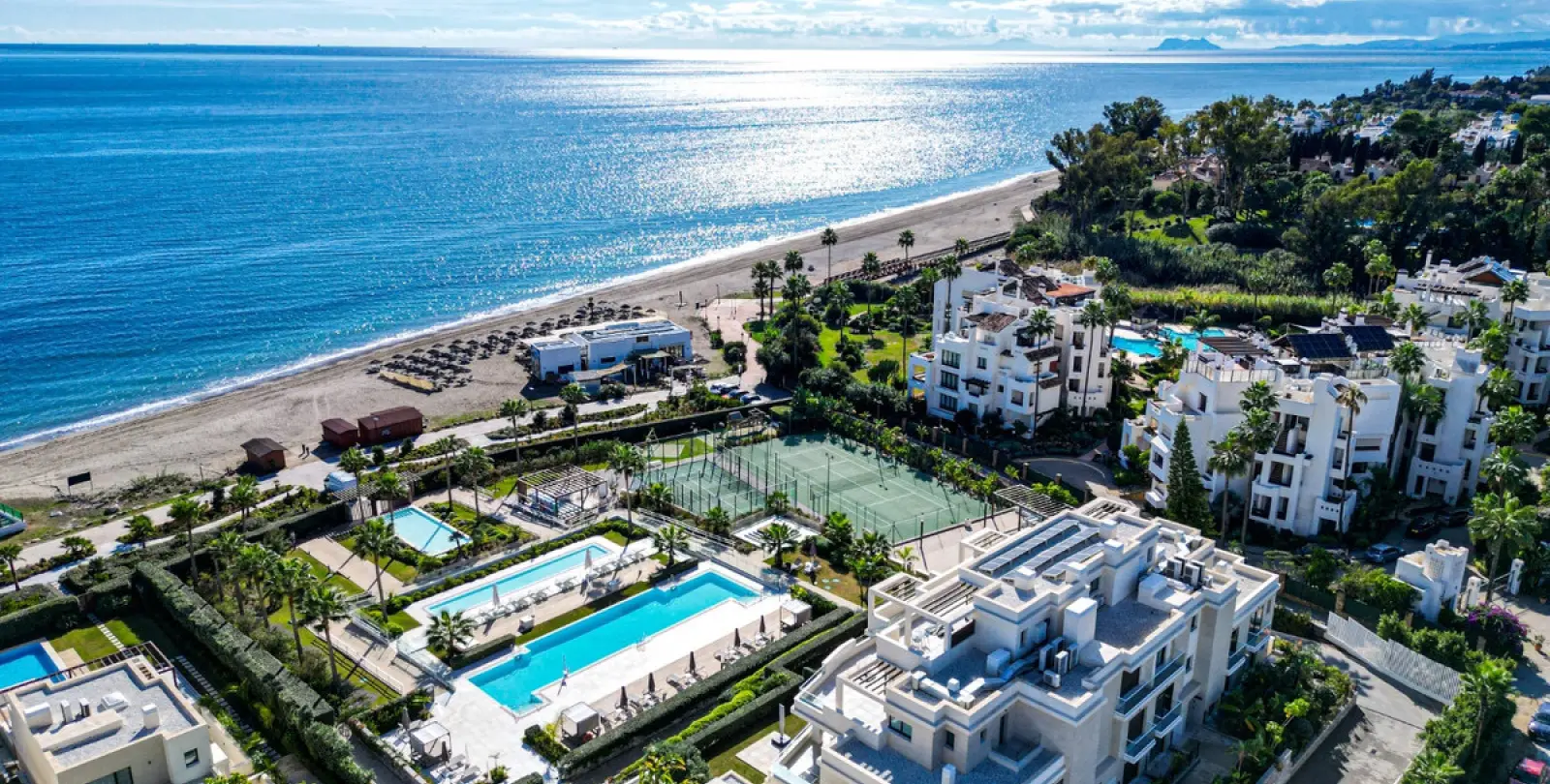 Long-term rent of penthouse duplex in Estepona 25