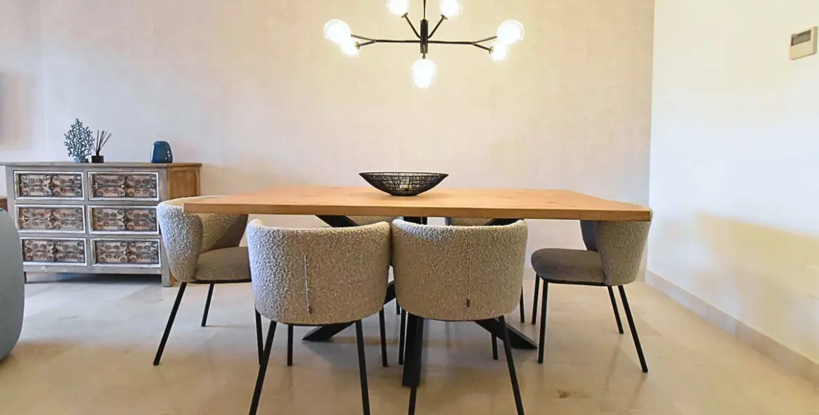 Продажа апартаментов на среднем этаже в Casares Playa 13