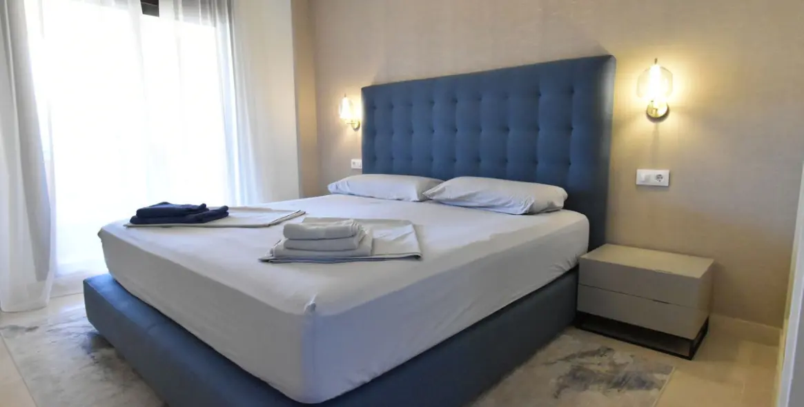 Продажа апартаментов на среднем этаже в Casares Playa 14