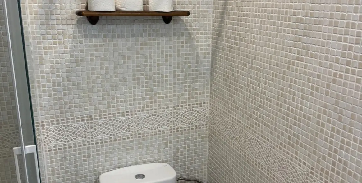 Sale of middle floor apartment in Marbella 25