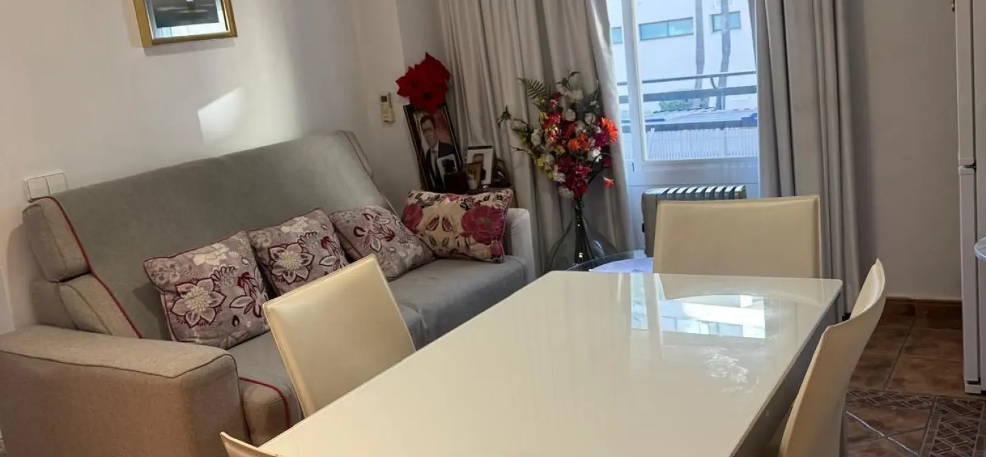 Sale of middle floor apartment in Marbella 4