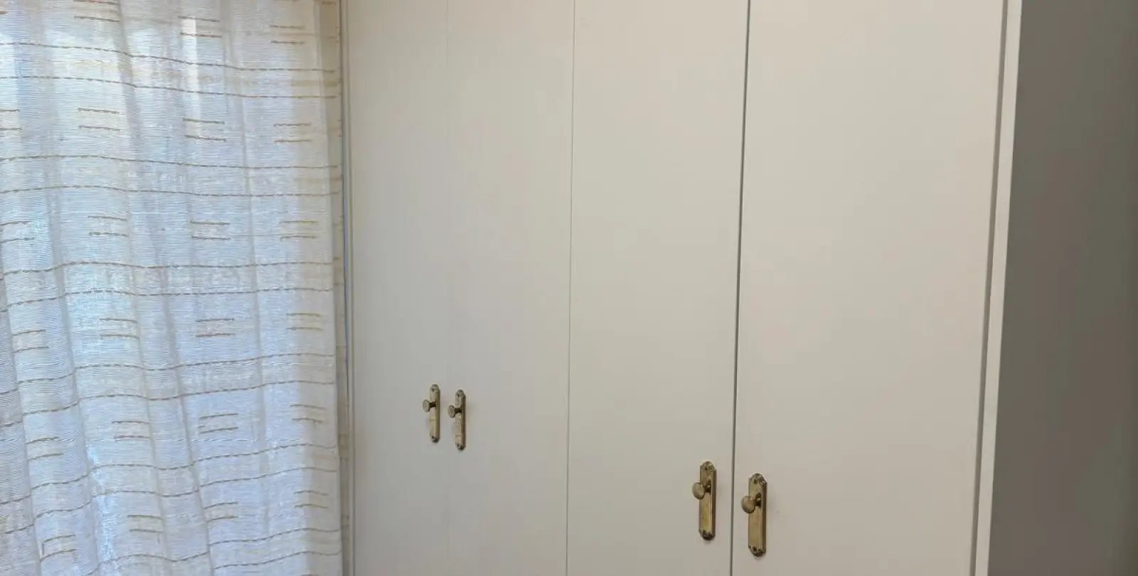 Venta de apartamento en planta media en Marbella 17