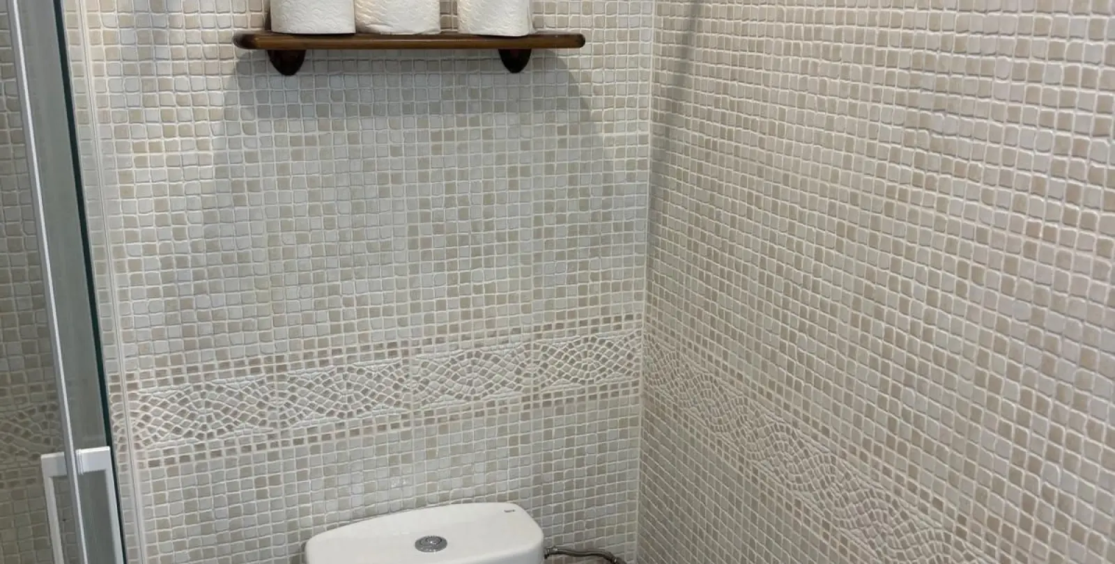Venta de apartamento en planta media en Marbella 25