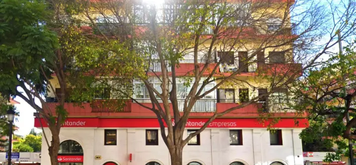 Продажа апартаментов на среднем этаже в Marbella 0