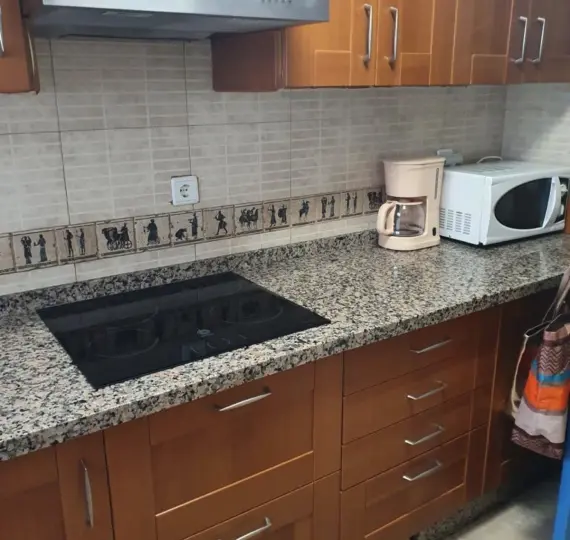 Продажа апартаментов на среднем этаже в Marbella