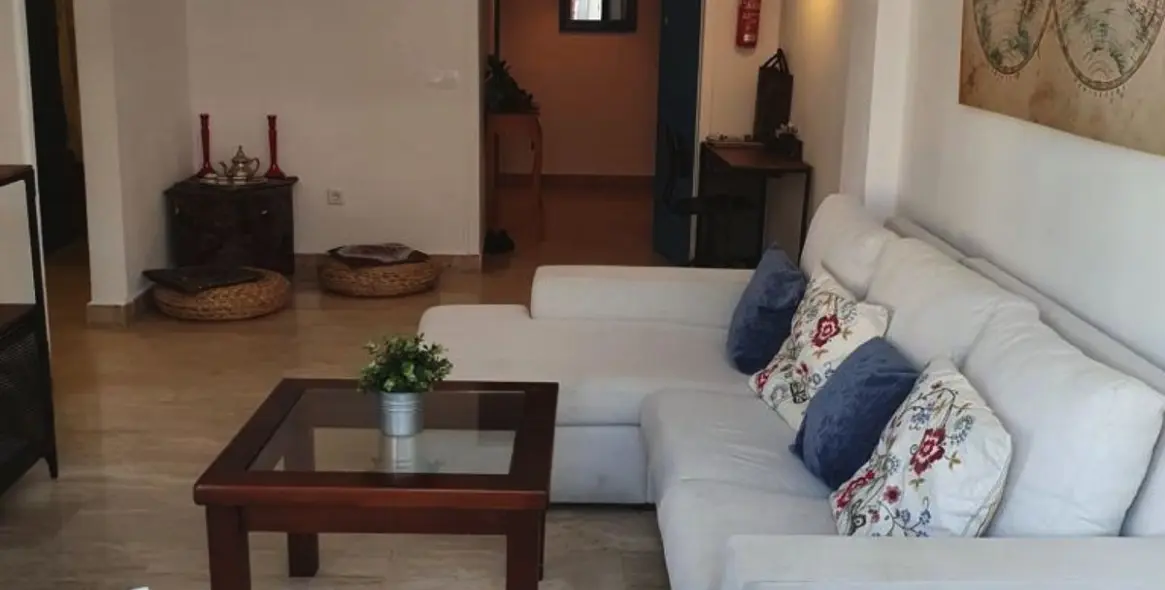 Продажа апартаментов на среднем этаже в Marbella 13