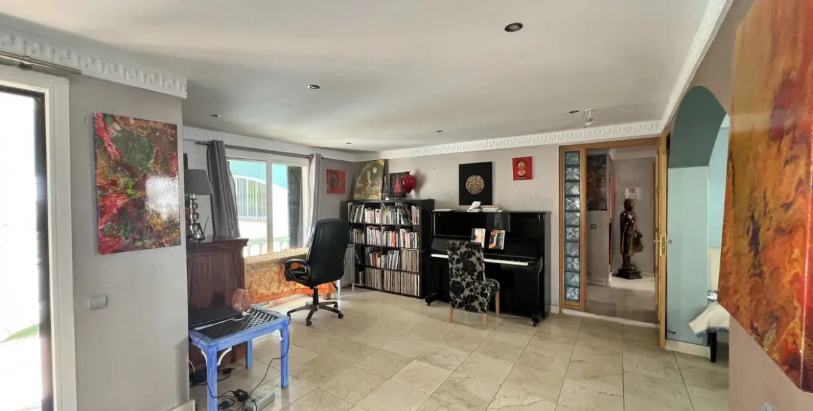 Sale of detached villa in Mijas Golf 13