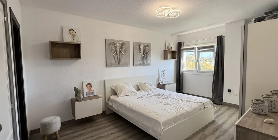 Sale of middle floor apartment in Estepona (district Estepona) 10