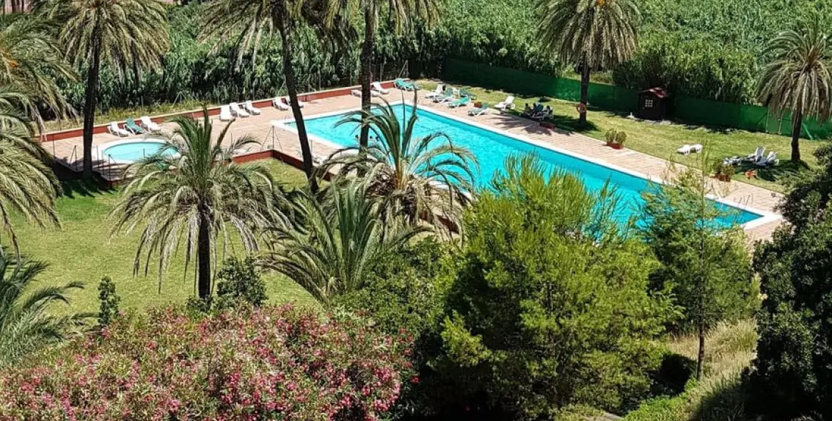 Продажа апартаментов на среднем этаже в Estepona 28