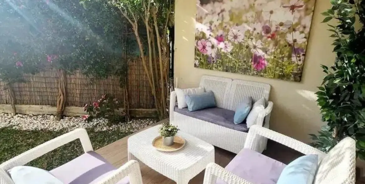 Sale of ground floor apartment in The Golden Mile 9