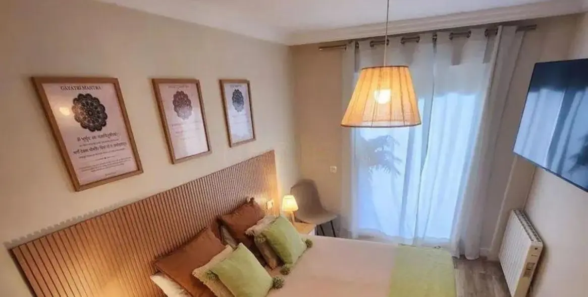 Sale of ground floor apartment in The Golden Mile 16