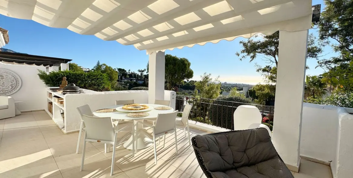 Продажа пентхауса в Nueva Andalucía 2