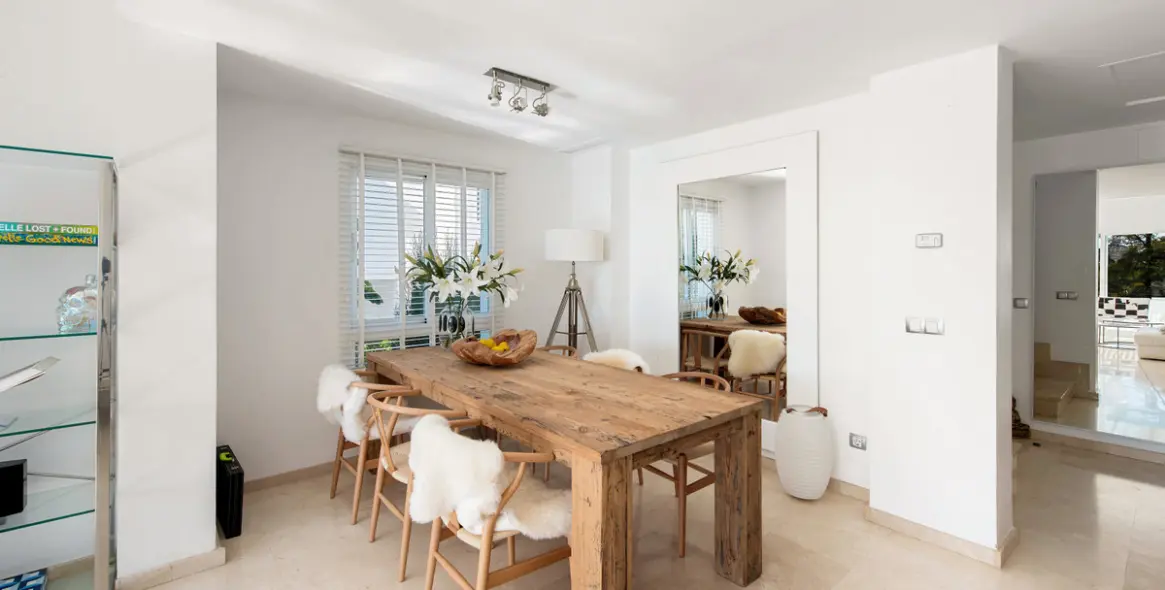 Продажа пентхауса в Nueva Andalucía 11