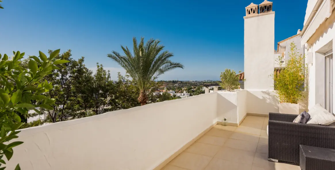 Продажа пентхауса в Nueva Andalucía 26