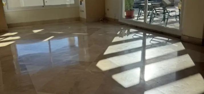 Sale of penthouse in Nueva Andalucía 4