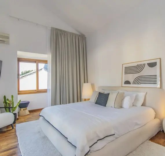 Detached villa R5001352