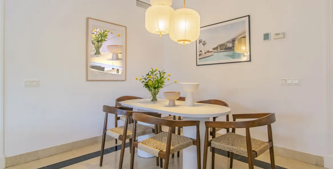 Sale of detached villa in Nagüeles 16