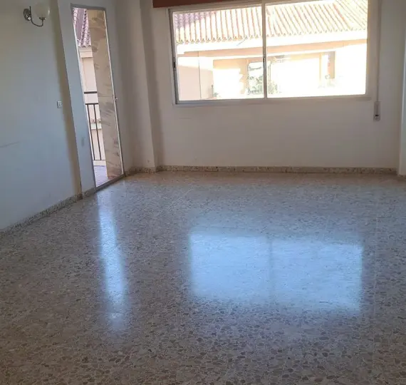 Продажа апартаментов на среднем этаже в Fuengirola