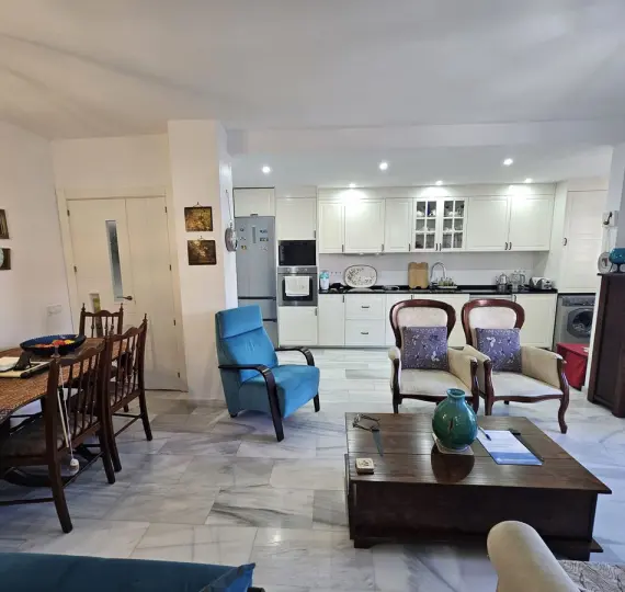 Продажа апартаментов на среднем этаже в Fuengirola