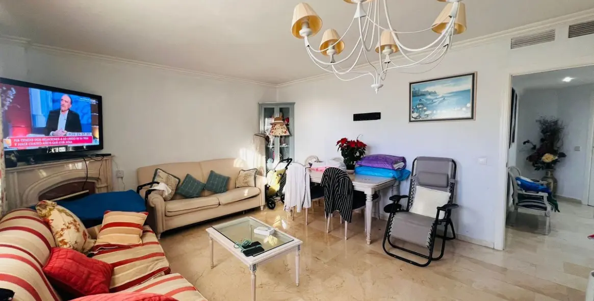 Продажа апартаментов на среднем этаже в Marbella 4