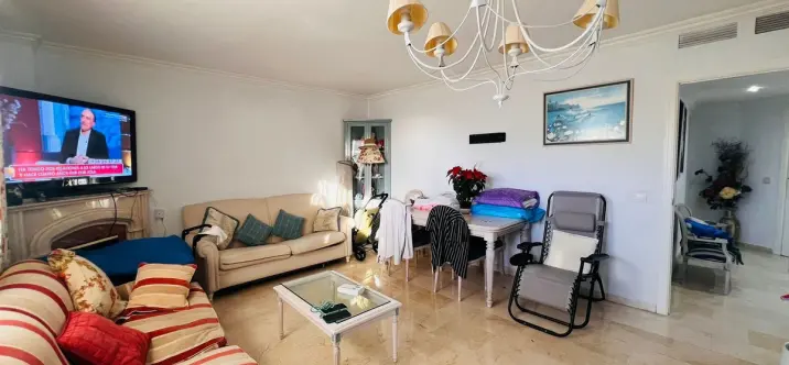 Продажа апартаментов на среднем этаже в Marbella 3