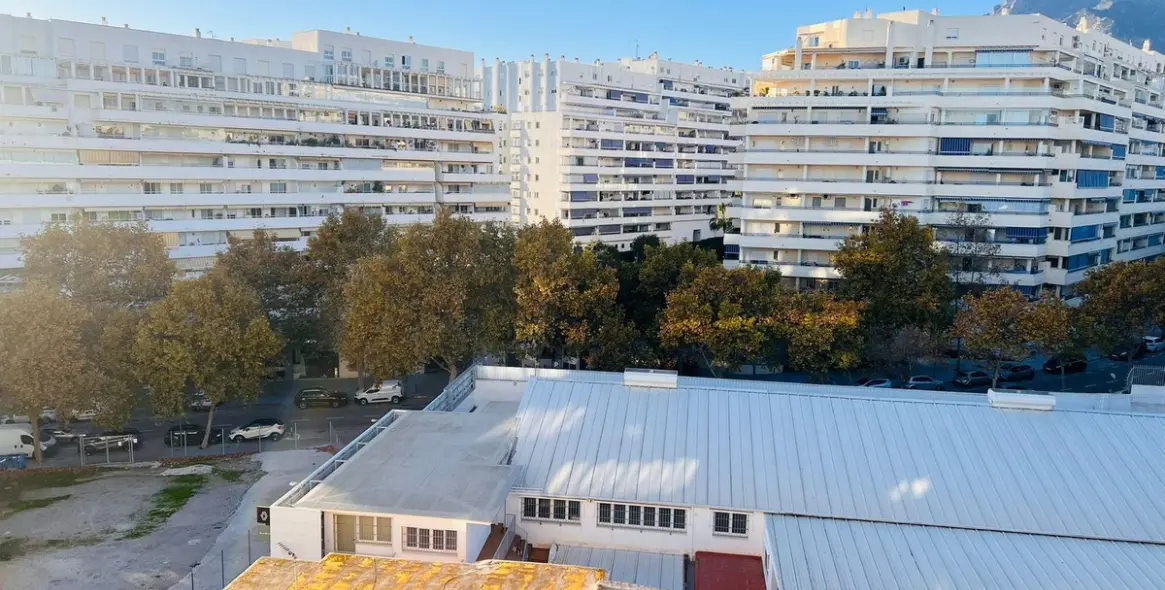 Продажа апартаментов на среднем этаже в Marbella 16