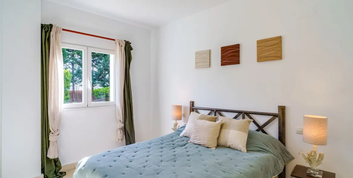 Sale of ground floor apartment in Marbella 12