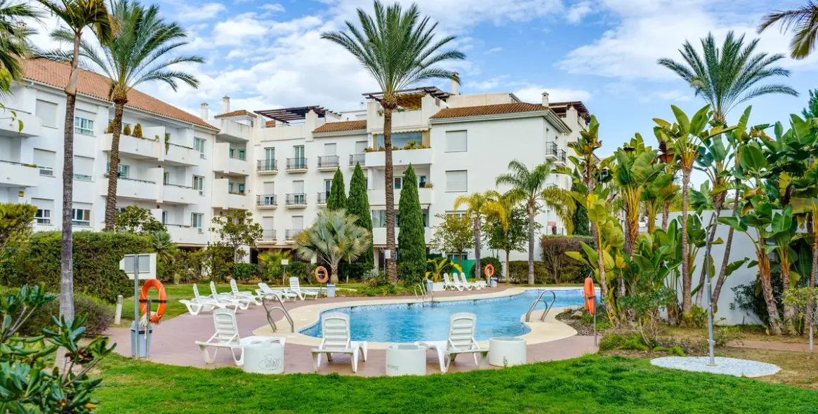 Продажа апартаментов на первом этаже в Marbella 21