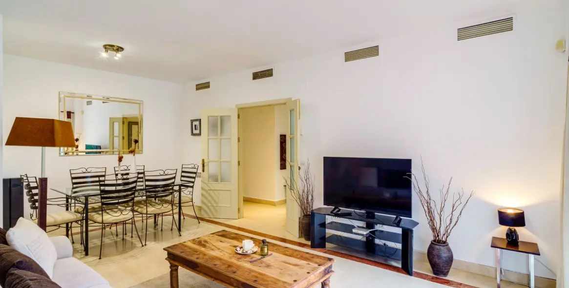 Продажа апартаментов на первом этаже в Marbella 25