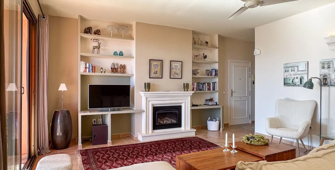 Продажа апартаментов на среднем этаже в La Mairena 5