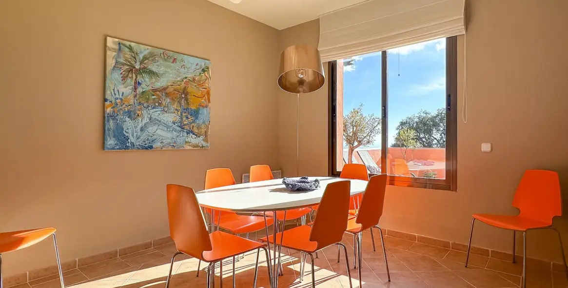 Продажа апартаментов на среднем этаже в La Mairena 13