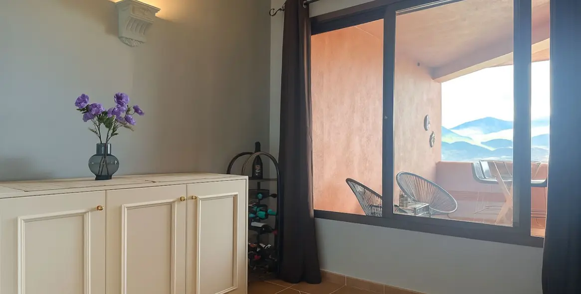 Продажа апартаментов на среднем этаже в La Mairena 19