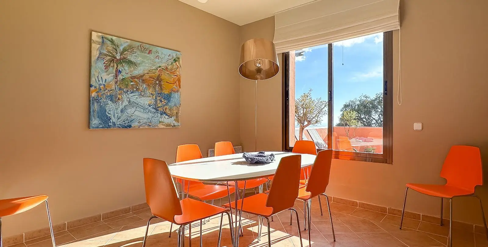 Venta de apartamento en planta media en La Mairena 15
