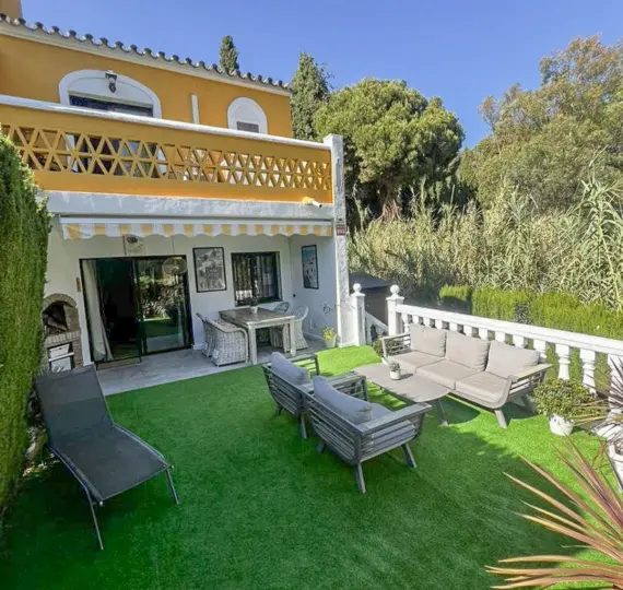 Продажа таунхауса в Calahonda