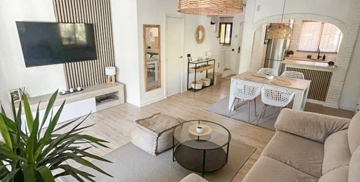 Продажа таунхауса в Calahonda 3