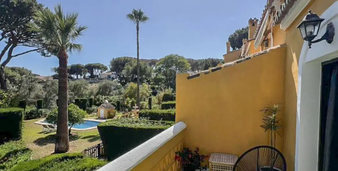 Продажа таунхауса в Calahonda 8