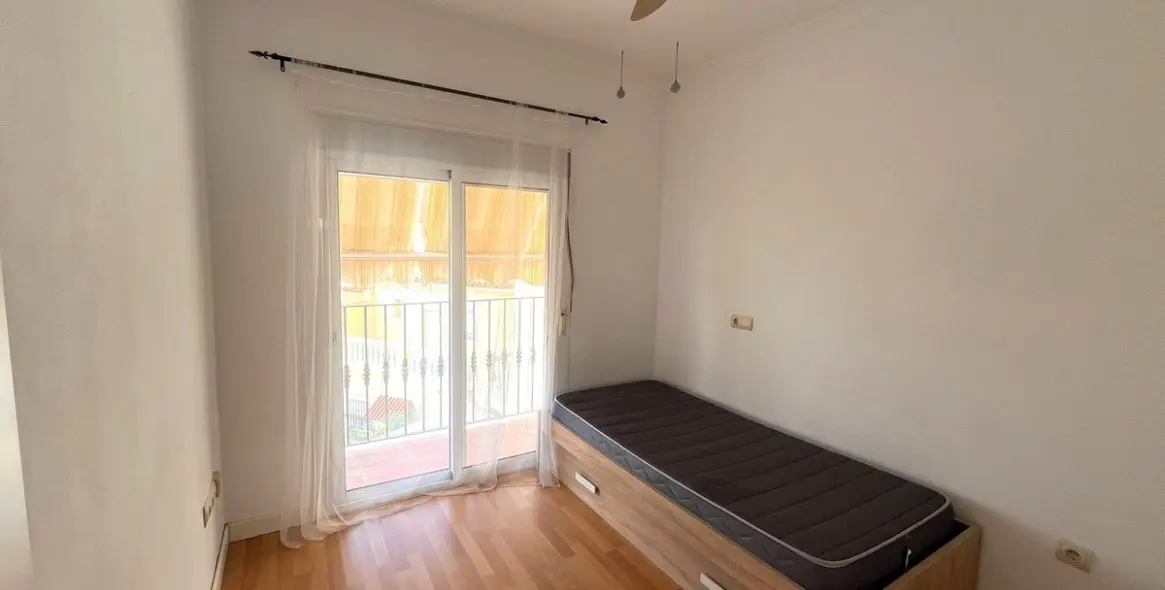 Продажа таунхауса в Estepona 32