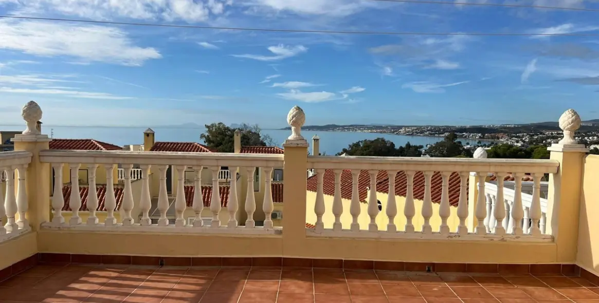 Продажа таунхауса в Estepona 38