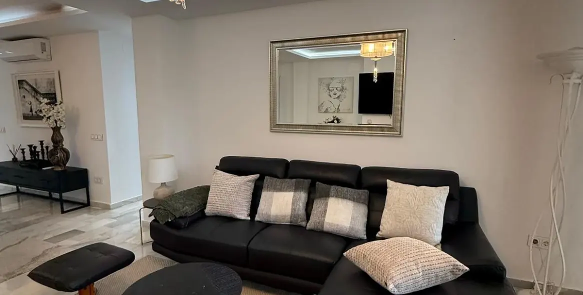 Продажа апартаментов на среднем этаже в Nueva Andalucía 29