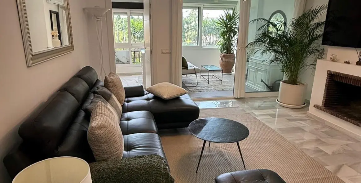 Продажа апартаментов на среднем этаже в Nueva Andalucía 33