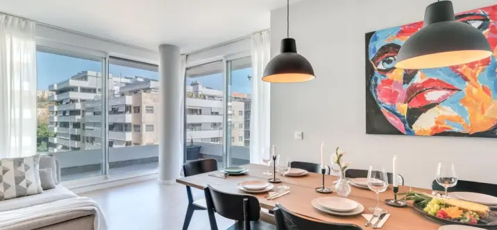 Sale of middle floor apartment in Nueva Andalucía 1