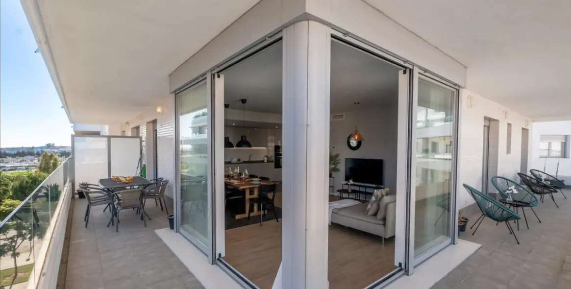 Продажа апартаментов на среднем этаже в Nueva Andalucía 8