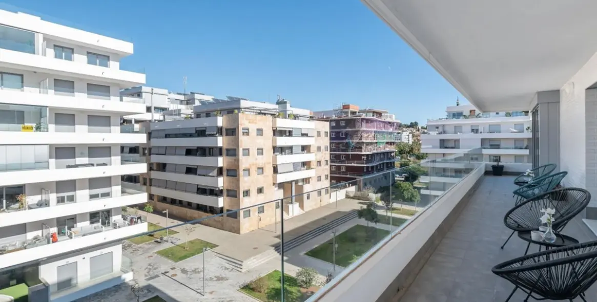 Продажа апартаментов на среднем этаже в Nueva Andalucía 20