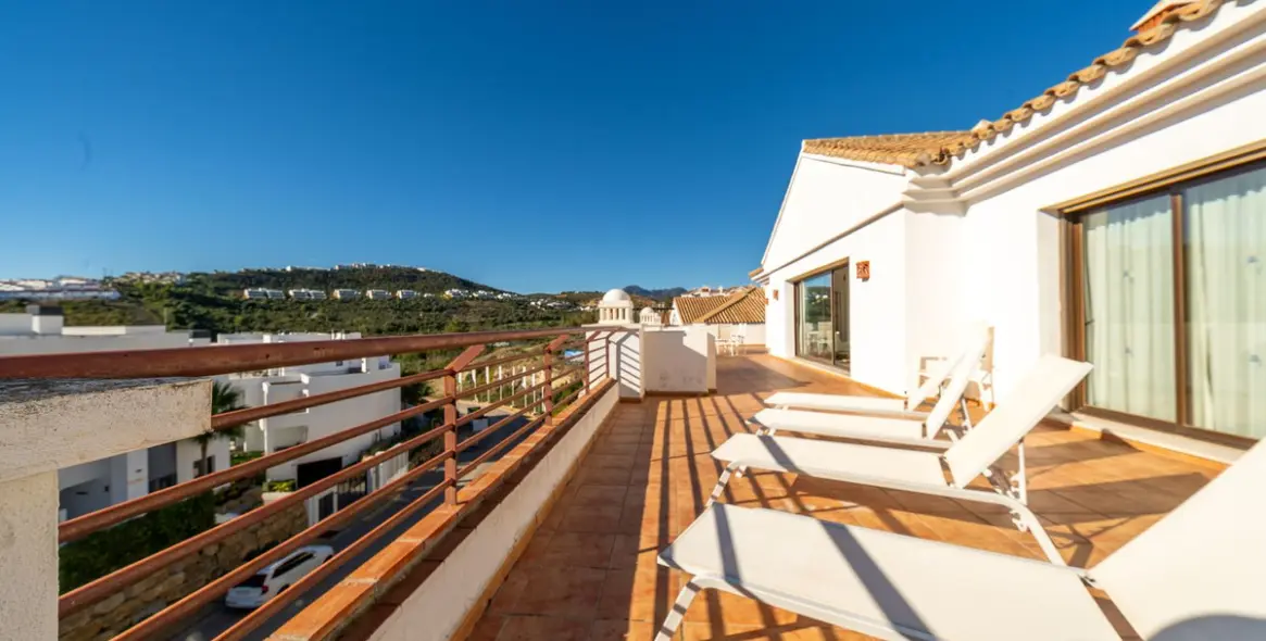 Продажа пентхауса в Casares Playa 4