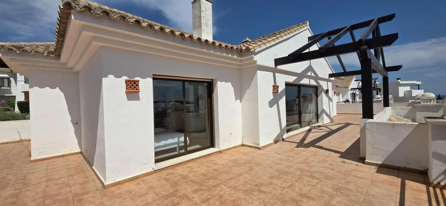 Продажа пентхауса в Casares Playa 1