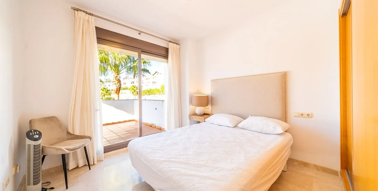Venta de ático en Casares Playa 23